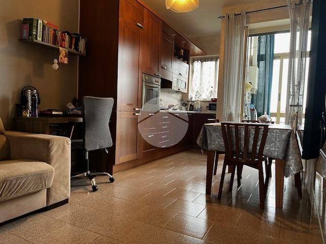 appartamento in vendita a Torino in zona Borgata Vittoria