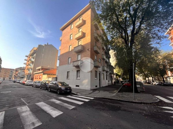 appartamento in vendita a Torino in zona Borgata Vittoria