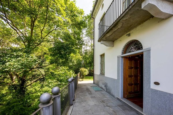 casa indipendente in vendita a Torino in zona Borgo Po