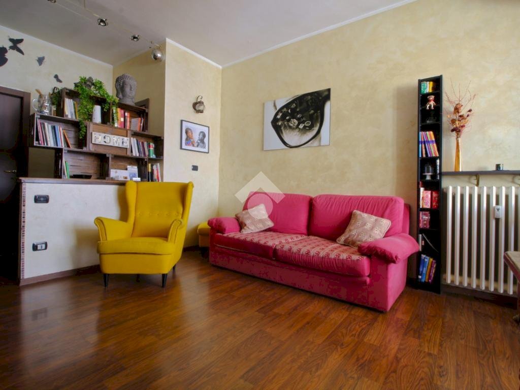 appartamento in vendita a Torino in zona Borgata Vittoria