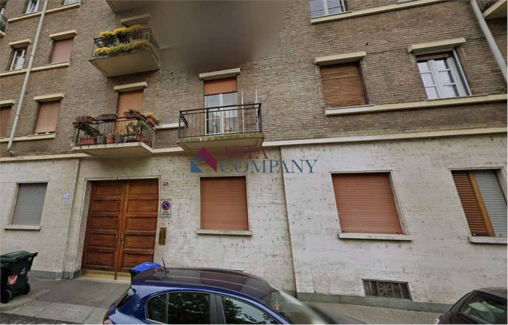 appartamento in vendita a Torino in zona Cit Turin