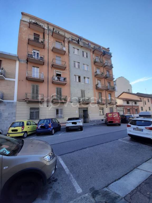 appartamento in vendita a Torino in zona Barriera di Milano