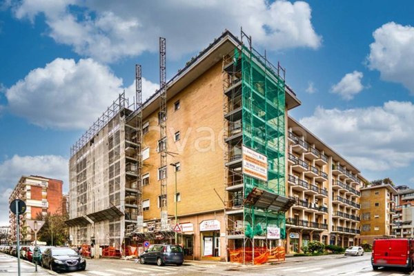 negozio in vendita a Torino in zona Campidoglio