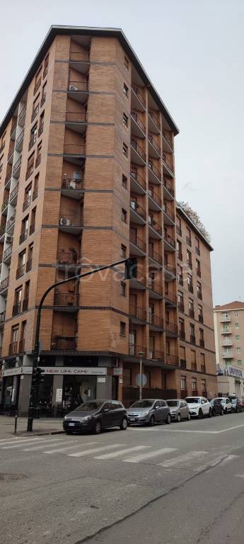 appartamento in vendita a Torino in zona Santa Rita