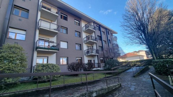 appartamento in vendita a Torino in zona Borgata Vittoria