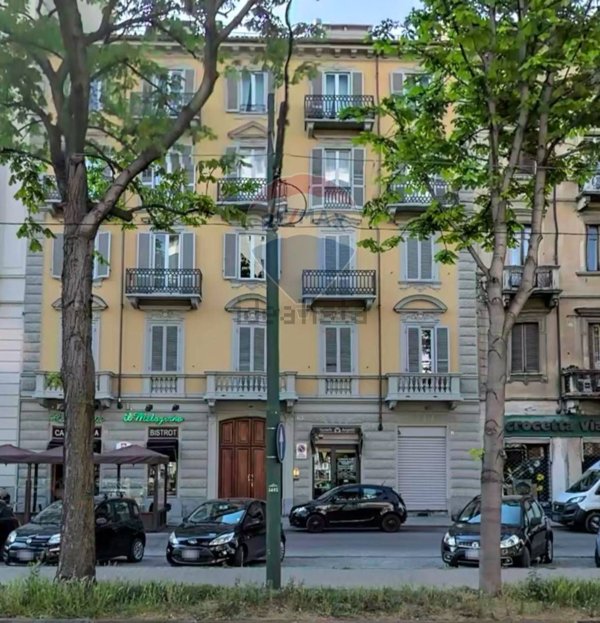 negozio in vendita a Torino in zona Crocetta