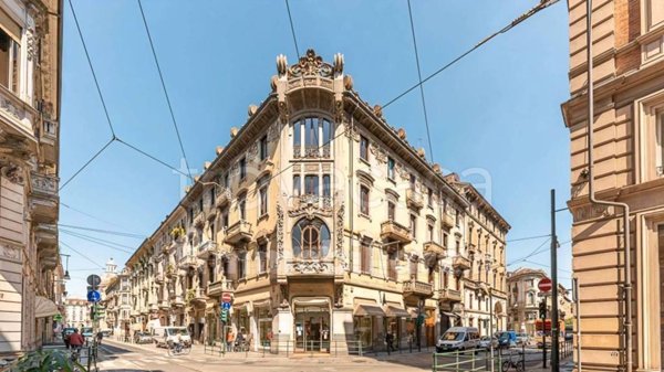 negozio in vendita a Torino in zona Centro Storico
