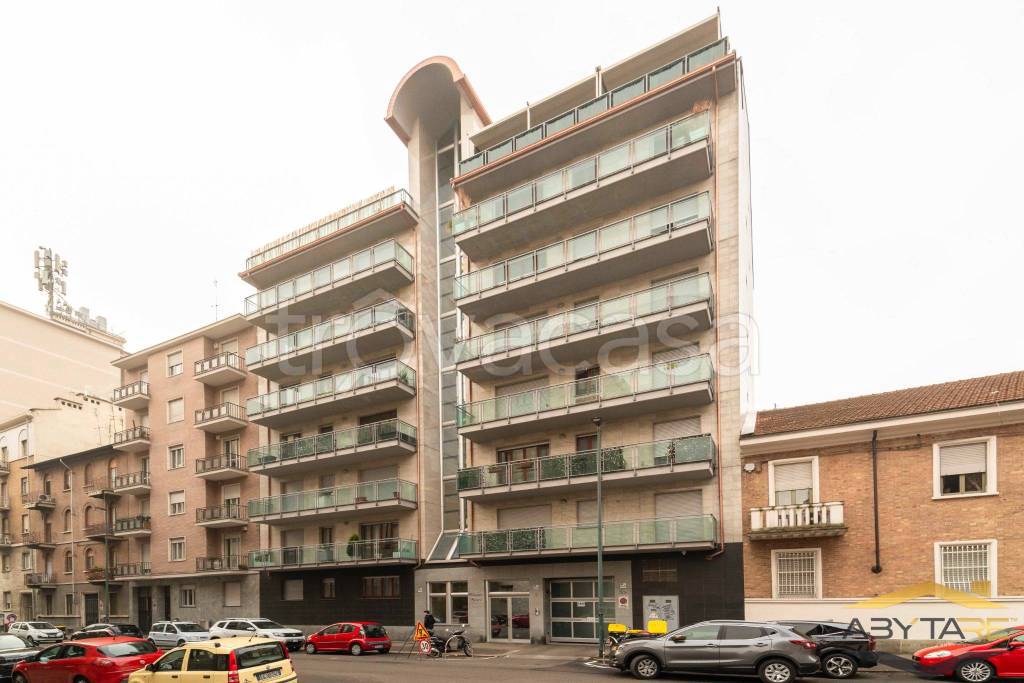 appartamento in vendita a Torino in zona Santa Rita