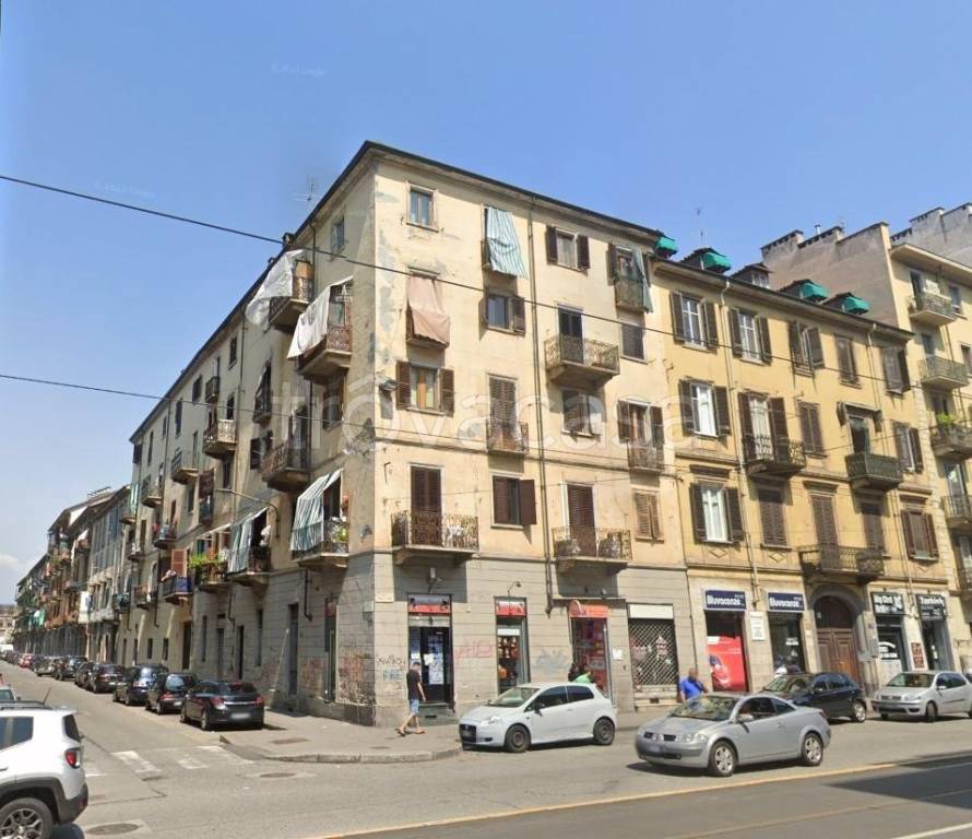 appartamento in vendita a Torino in zona Aurora