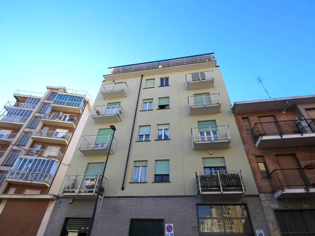 appartamento in vendita a Torino in zona Santa Rita