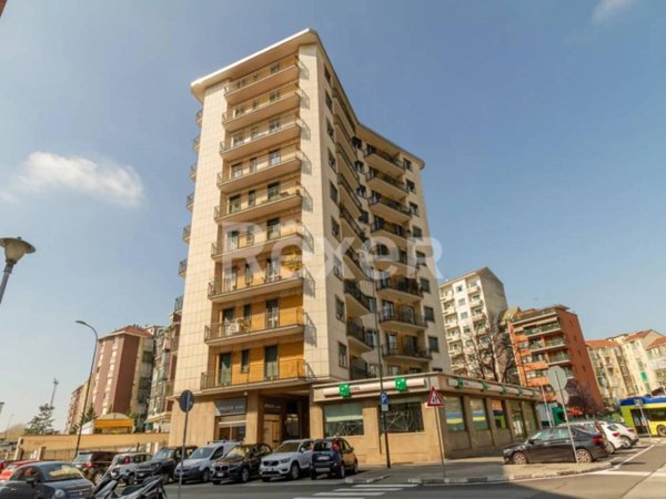 appartamento in vendita a Torino in zona Mirafiori Nord