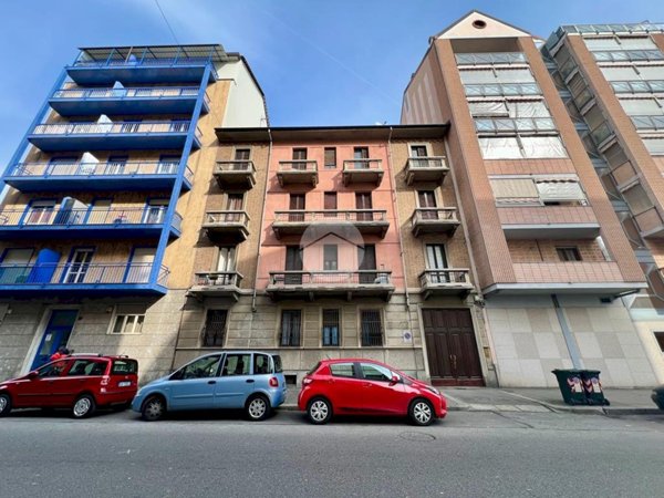 appartamento in vendita a Torino in zona Lucento