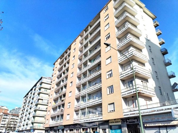 appartamento in vendita a Torino in zona Mirafiori Sud