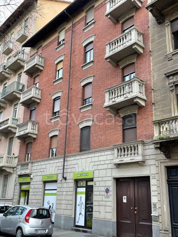 appartamento in vendita a Torino in zona Campidoglio
