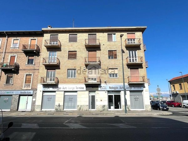 appartamento in vendita a Torino in zona Barca