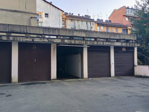 negozio in vendita a Torino in zona Borgo San Paolo