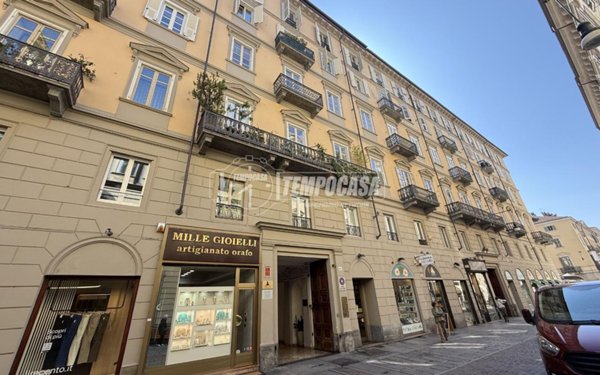 appartamento in vendita a Torino in zona Centro Storico