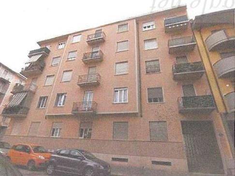 appartamento in vendita a Torino in zona Borgata Vittoria