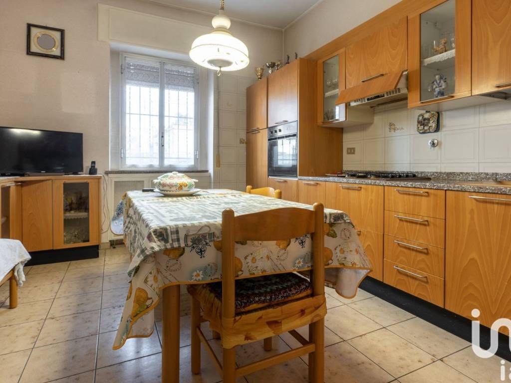 casa indipendente in vendita a Torino in zona Mirafiori Sud