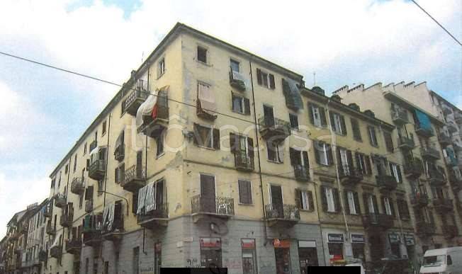 appartamento in vendita a Torino in zona Aurora
