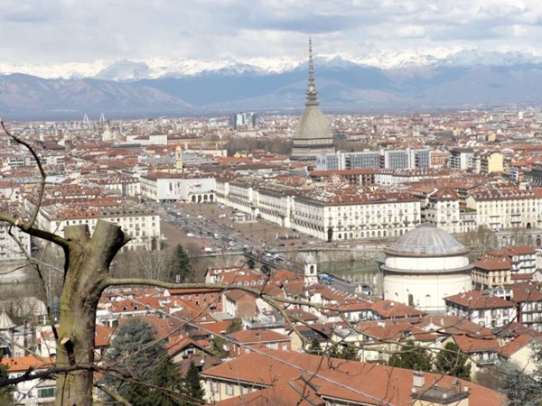 casa indipendente in vendita a Torino in zona Gran Madre