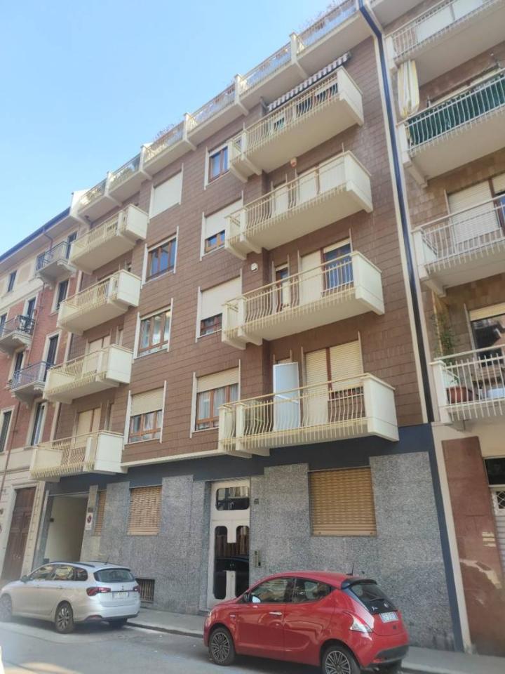 appartamento in vendita a Torino in zona Crocetta