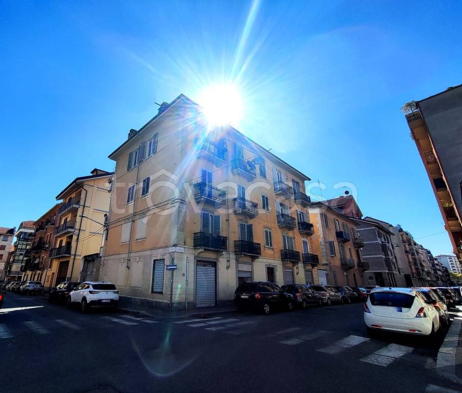 appartamento in vendita a Torino in zona Pozzo Strada