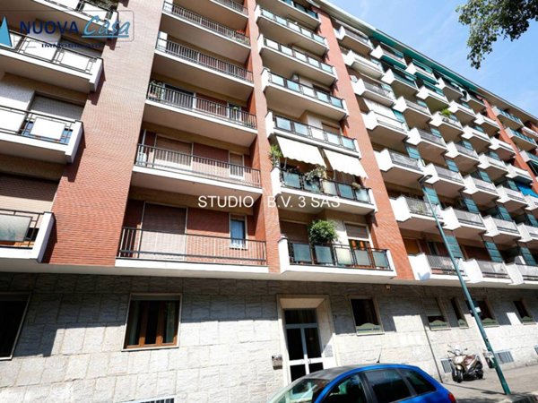 appartamento in vendita a Torino in zona Borgata Vittoria
