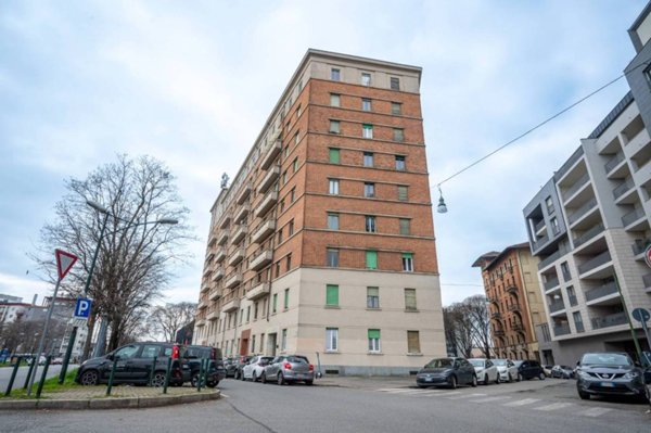 appartamento in vendita a Torino in zona Cenisia