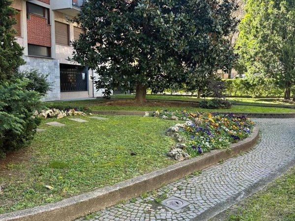 appartamento in vendita a Torino in zona Lingotto