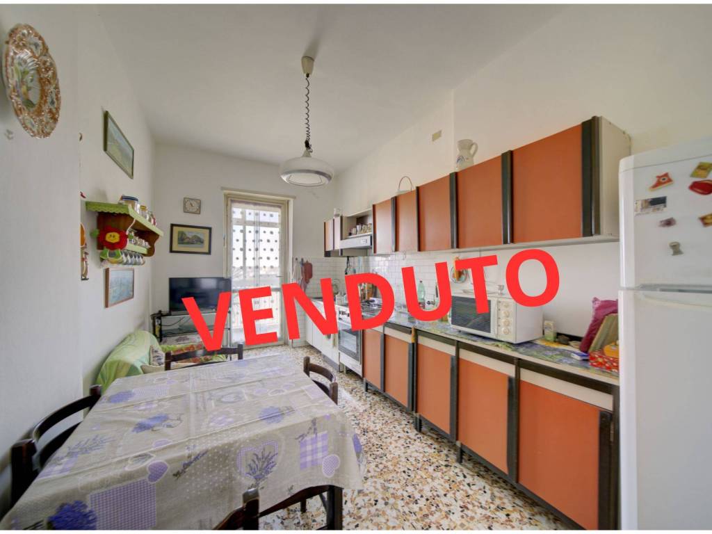appartamento in vendita a Torino in zona Millefonti