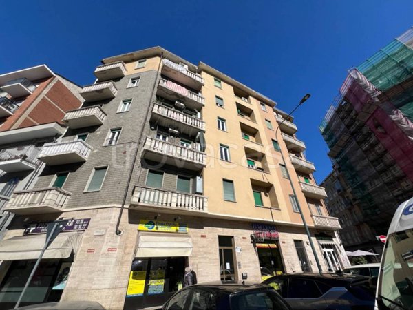 appartamento in vendita a Torino in zona Borgata Vittoria