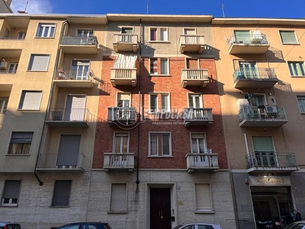 appartamento in vendita a Torino in zona Santa Rita