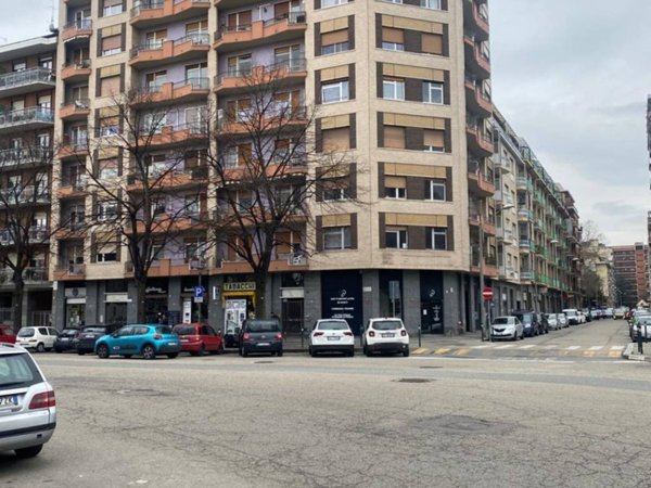 appartamento in vendita a Torino in zona Mirafiori Nord