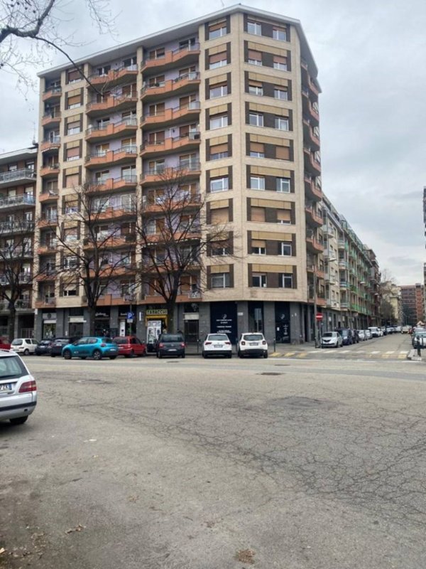 appartamento in vendita a Torino in zona Santa Rita