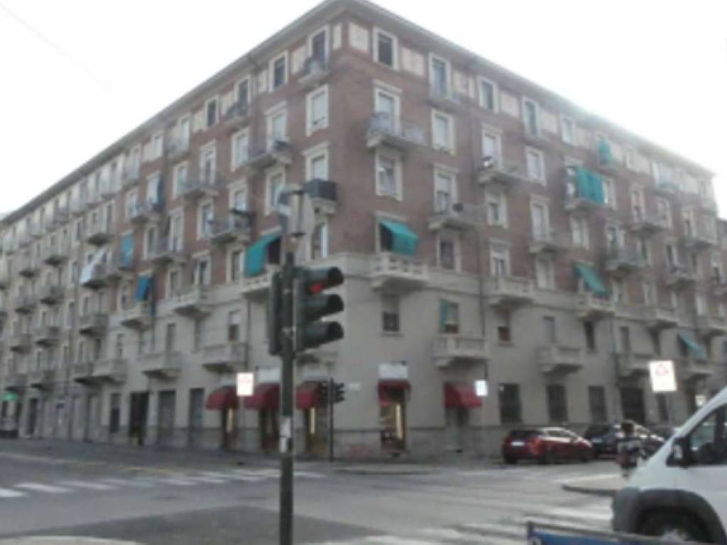 ufficio in vendita a Torino in zona Millefonti