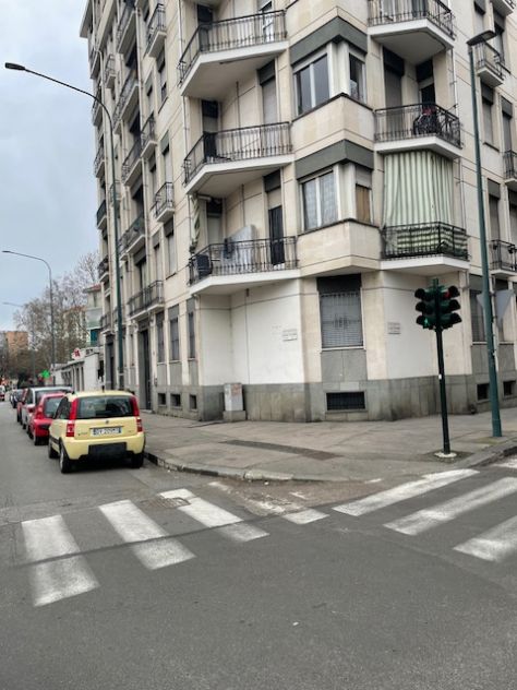 appartamento in vendita a Torino in zona Falchera