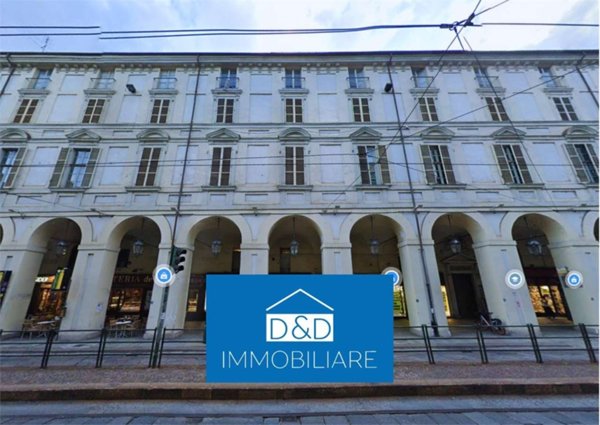 negozio in vendita a Torino in zona Centro Storico