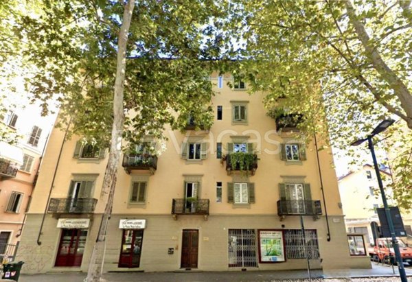 appartamento in vendita a Torino in zona Cit Turin