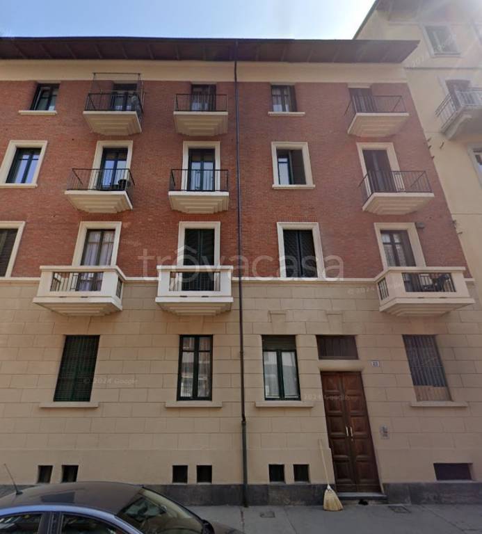 appartamento in vendita a Torino in zona Parella