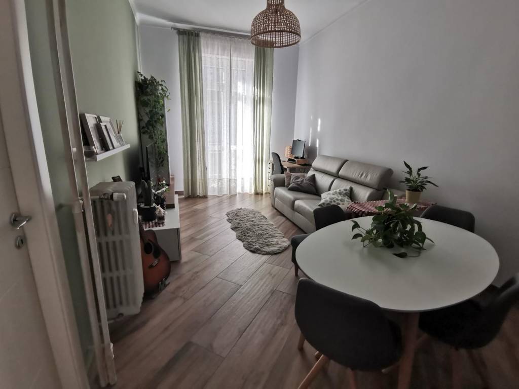 appartamento in vendita a Torino in zona Cit Turin
