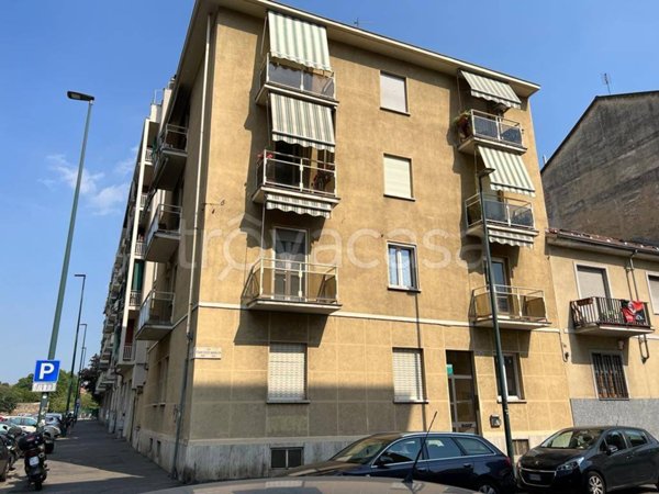 appartamento in vendita a Torino in zona Borgata Vittoria