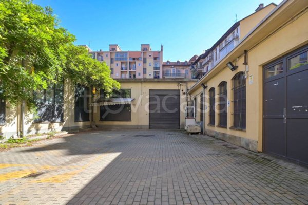 negozio in vendita a Torino in zona San Salvario