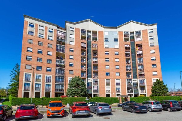 appartamento in vendita a Torino in zona Vallette