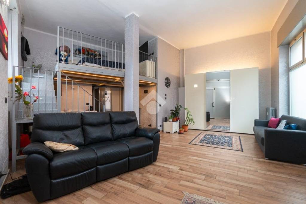 appartamento in vendita a Torino in zona Borgo San Paolo