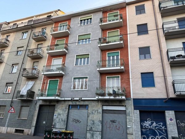 appartamento in vendita a Torino in zona Lingotto