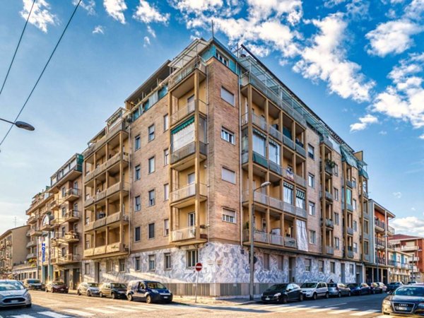 appartamento in vendita a Torino in zona Pozzo Strada