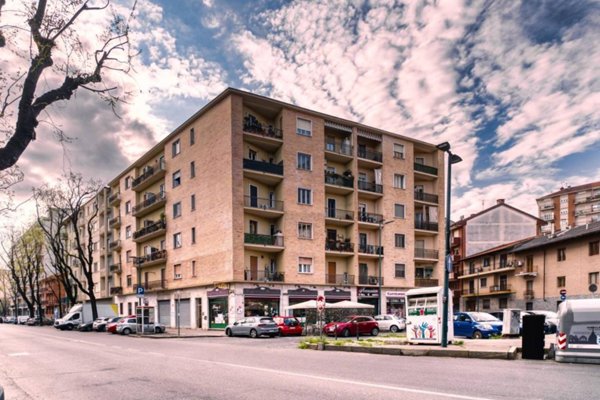 appartamento in vendita a Torino in zona Borgata Vittoria