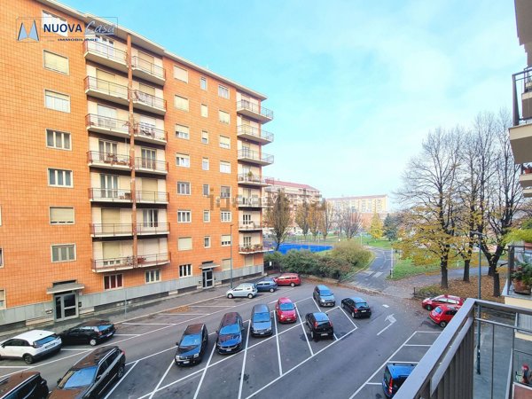 appartamento in vendita a Torino in zona Borgata Vittoria