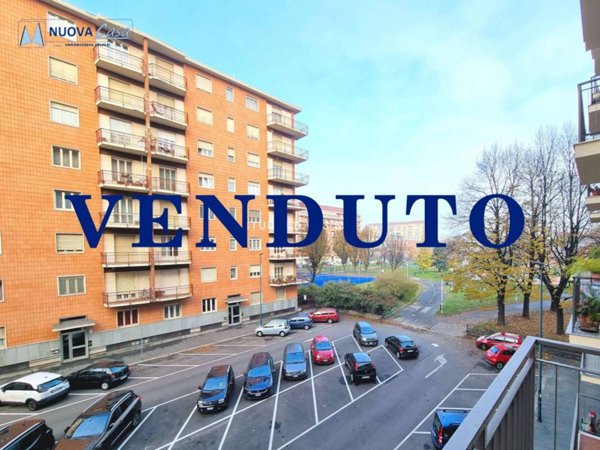 appartamento in vendita a Torino in zona Borgata Vittoria